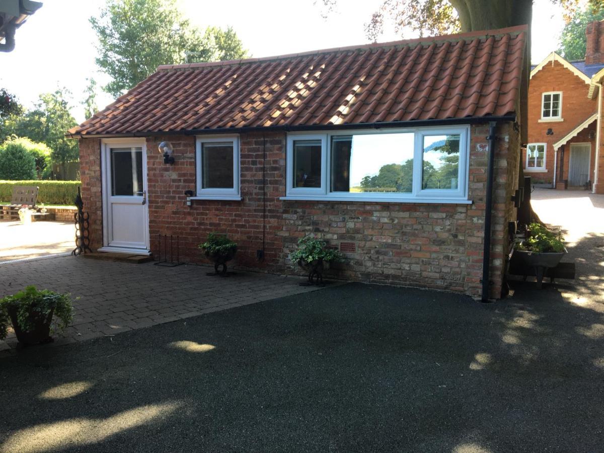 Crossways Self-Catering Cottage - Self Contained East Ravendale Exterior photo